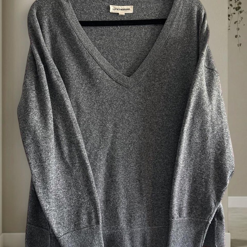 Lucky brand Grey v neck jumper